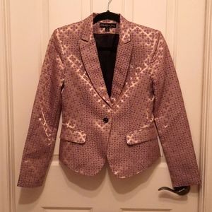 Blazer Elisabeth and James